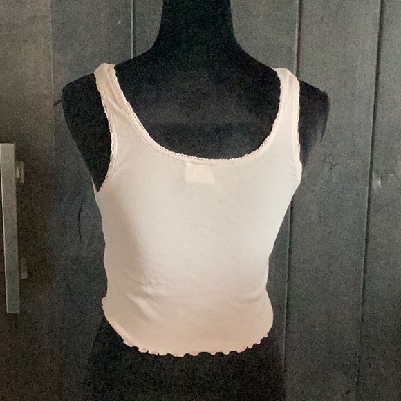 NWOT Abound crop tank - Picture 2 of 4